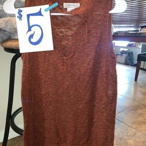 Tight weight but stylish tank top